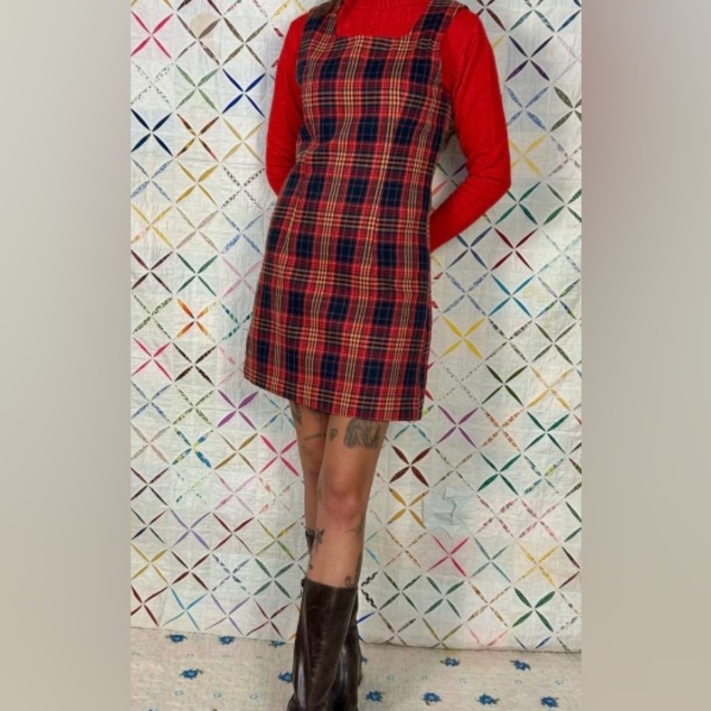 Vintage 1960s Red Plaid Wool Jumper Dress – Zip Back – Size Small